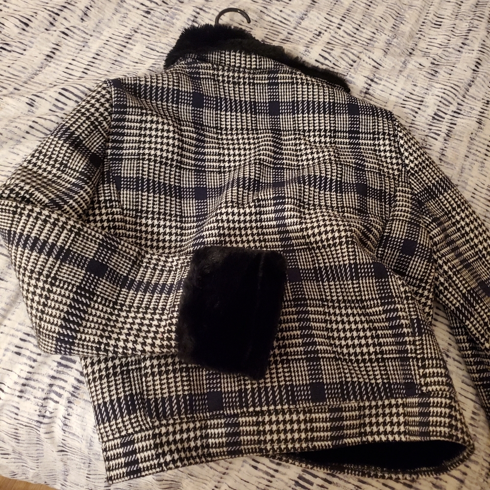 Jacket - Picture 2 of 2